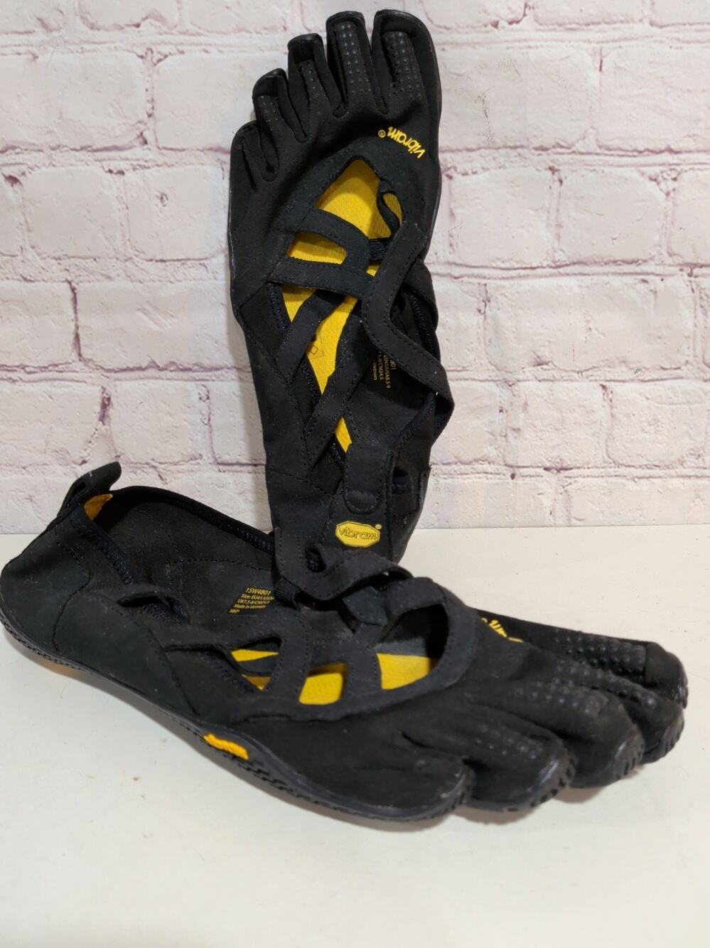Vibram Alitza Loop FiveFingers Women Sz 8.5-9 Minimalist Barefoot Yoga Dance